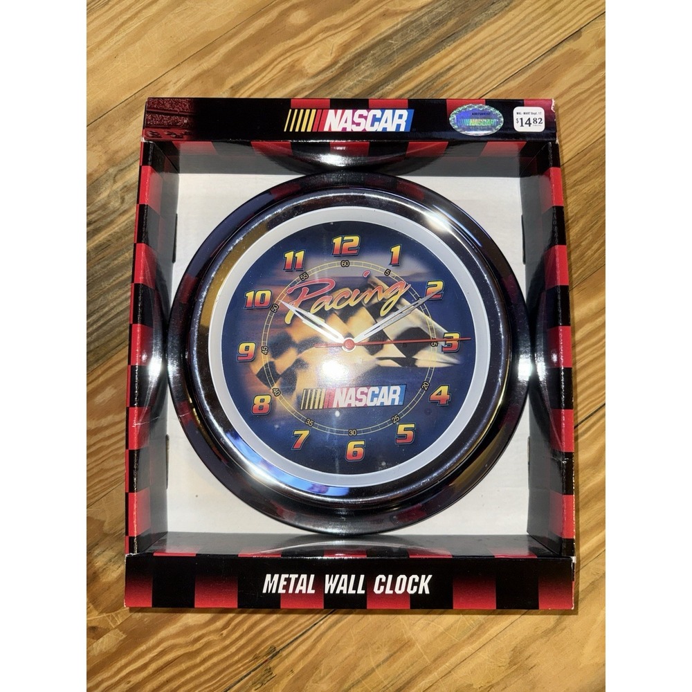 NASCAR RACING 10 INCH METAL WALL CLOCK PORTHOLE SHAPED METAL CASE AND GLASS LENS